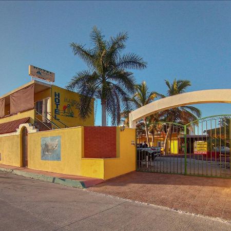 Готель Marina Del Sol Ла-Пас Екстер'єр фото